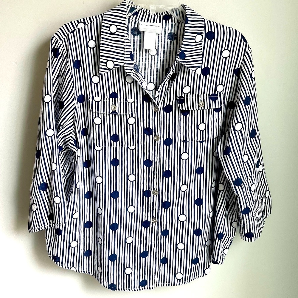 Alfred Dunner Women's PL Petite Large Navy and White Button Up 100% Cotton Shirt